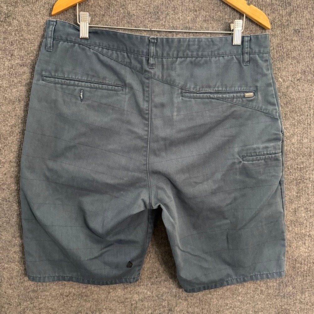 Lot of 2 Volcom Frickin Modern Chino Shorts Mens 36 Blue Striped Twill A0931108 - Picture 3 of 15